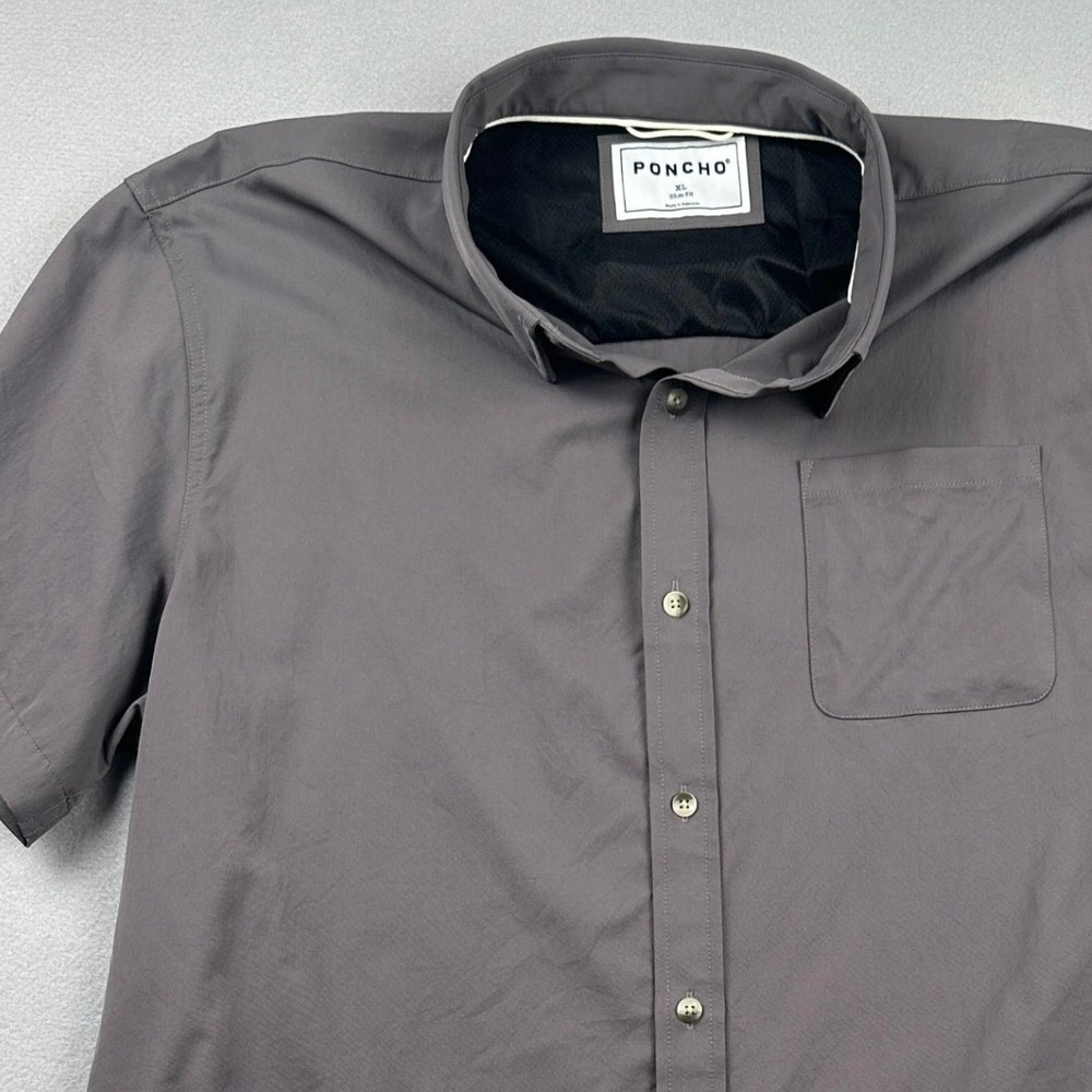 Poncho Outdoors XL Slim Fit Short Sleeve Button Down Shirt Gray Fishing Tech